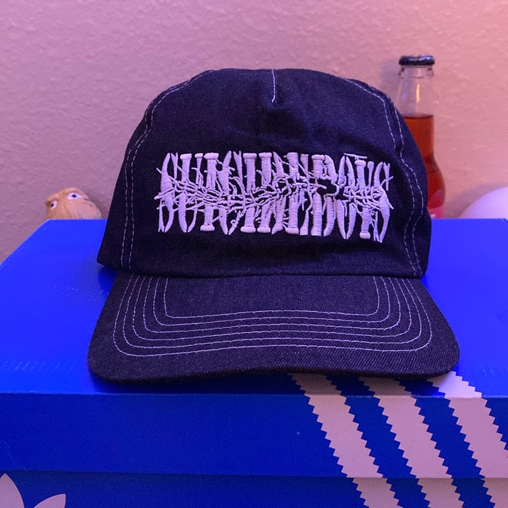 $UICIDEBOY$ “centipede” script hat.